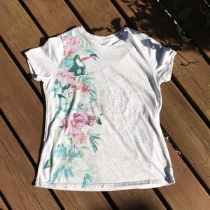 I don’t like this shirt anymore.